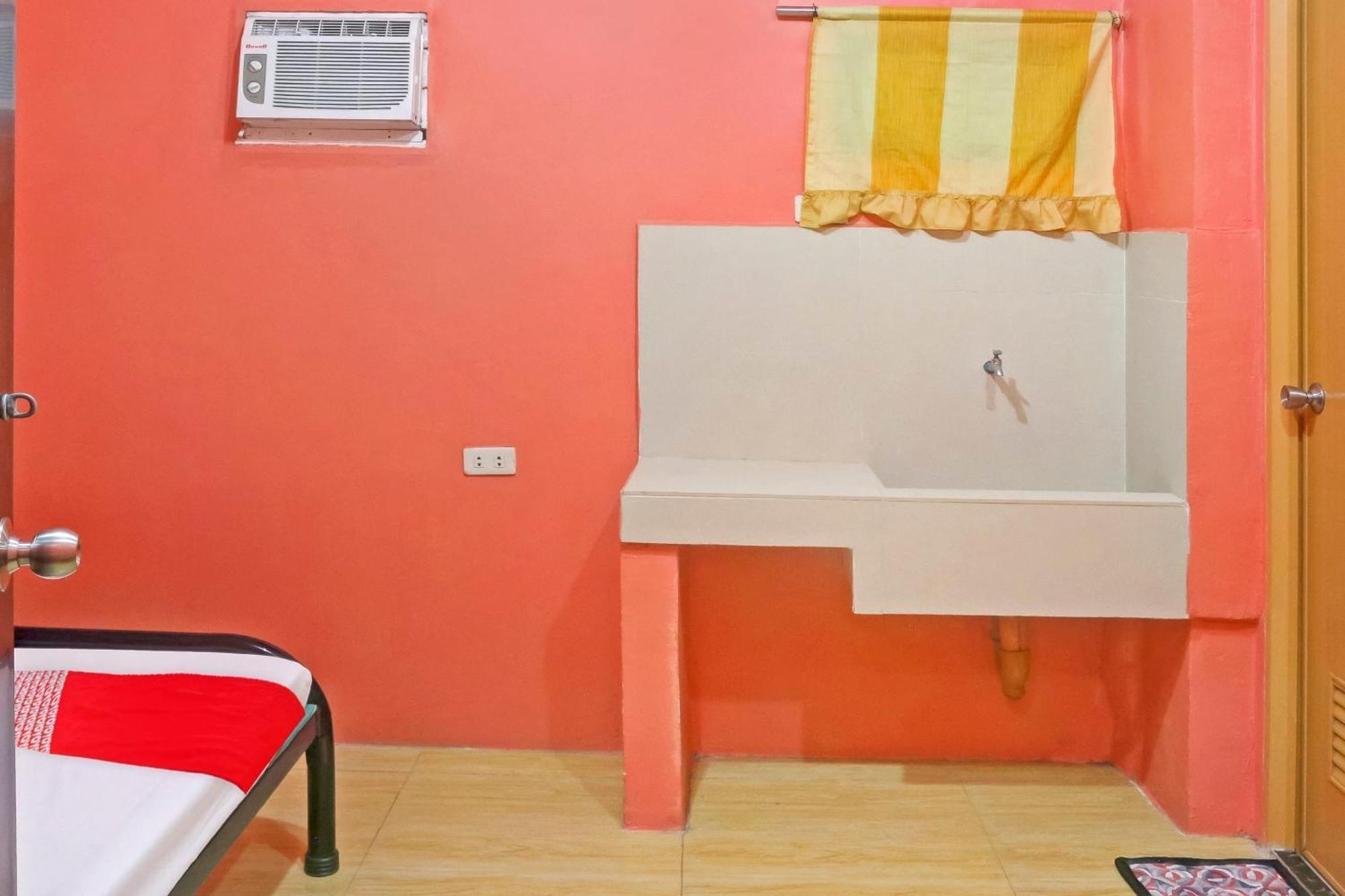 Solanos Transient House Hotel Pasay Kültér fotó