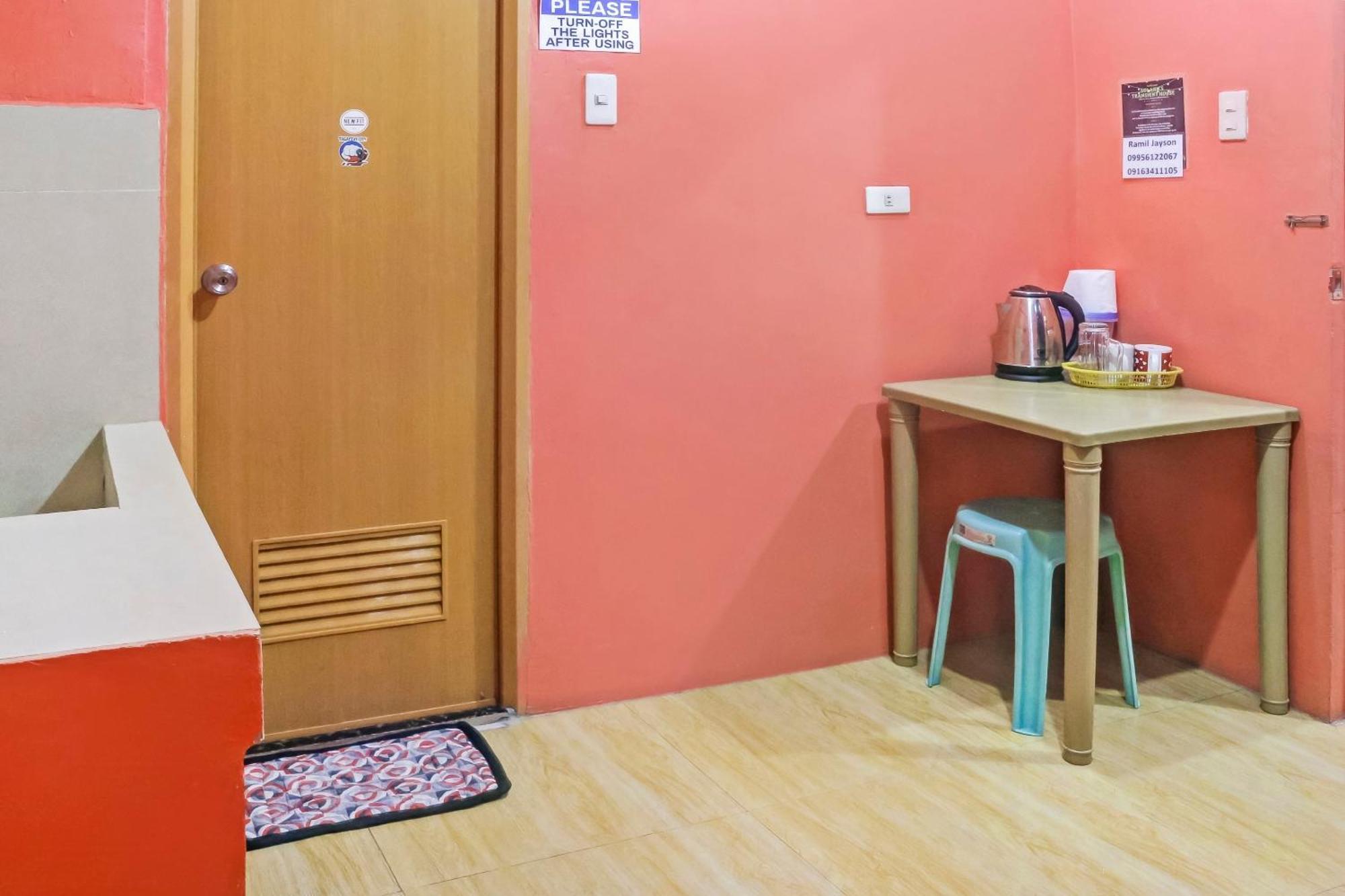 Solanos Transient House Hotel Pasay Kültér fotó