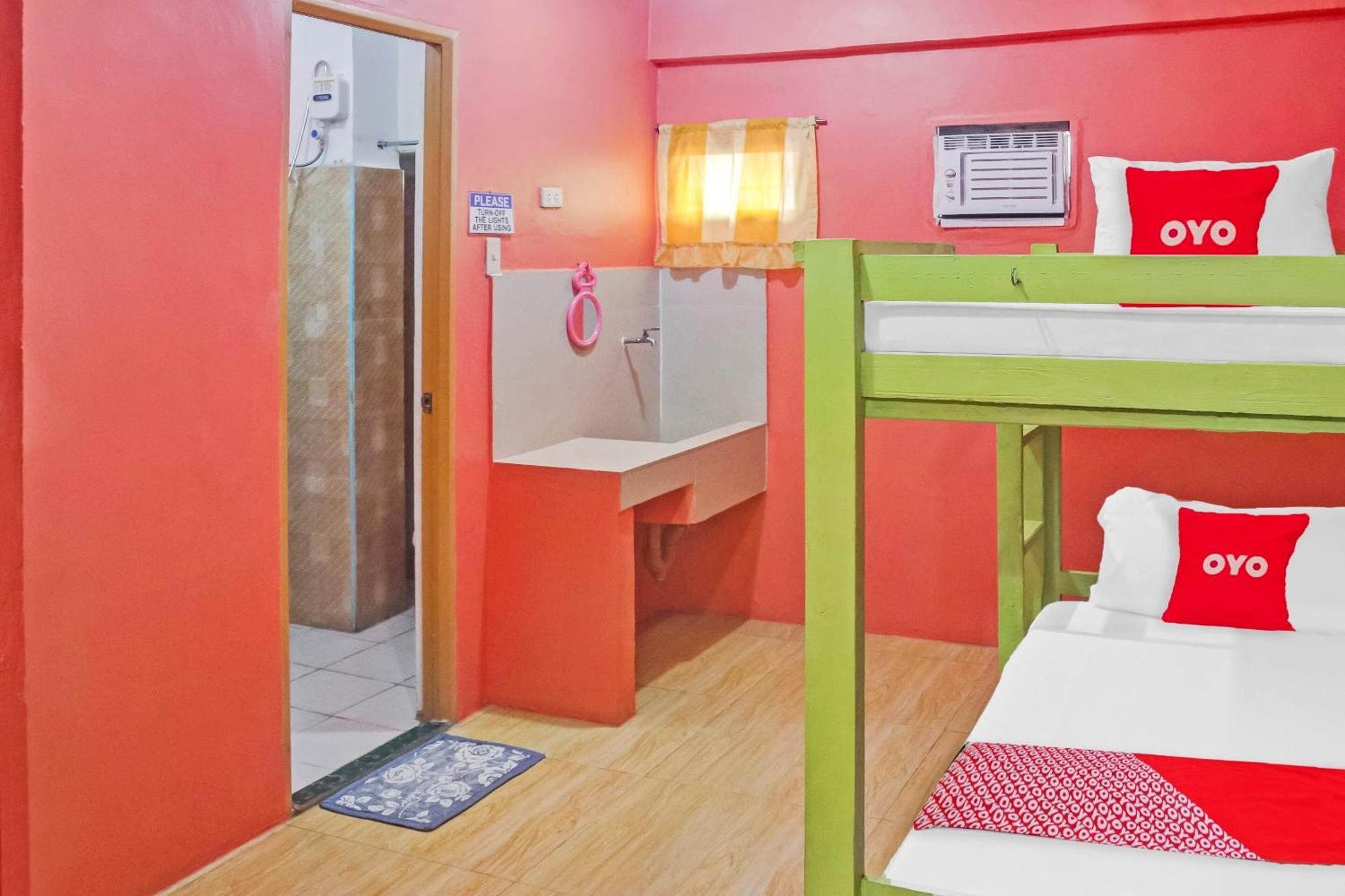 Solanos Transient House Hotel Pasay Kültér fotó